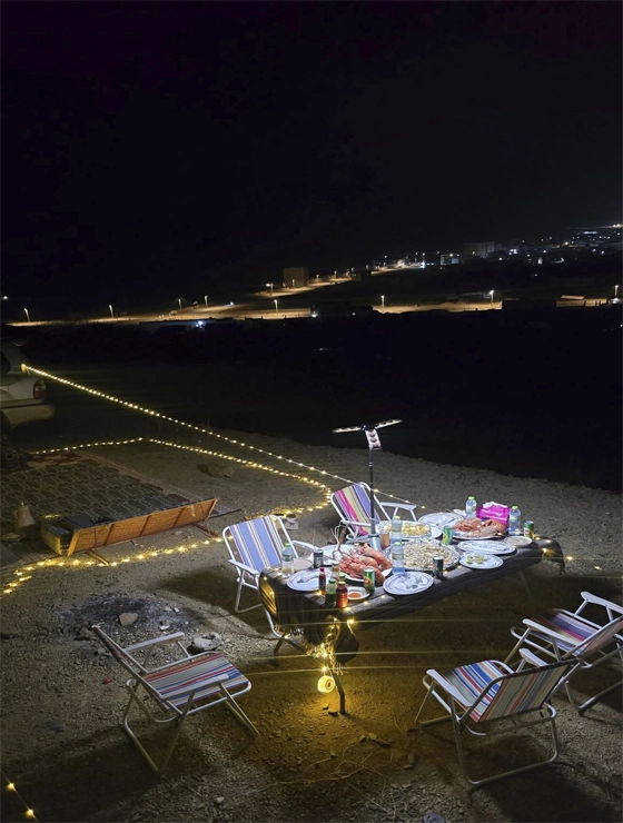 (اشخاص 10) رحلة سياحية حصرية لليمنيين الى اجمل جزر العالم سقطرى